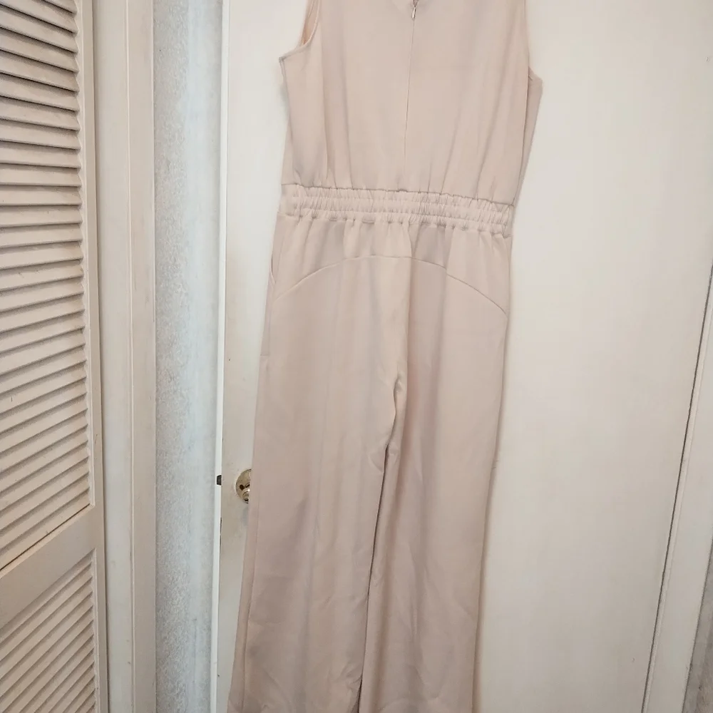 Jumpsuit - Picture 9 of 11